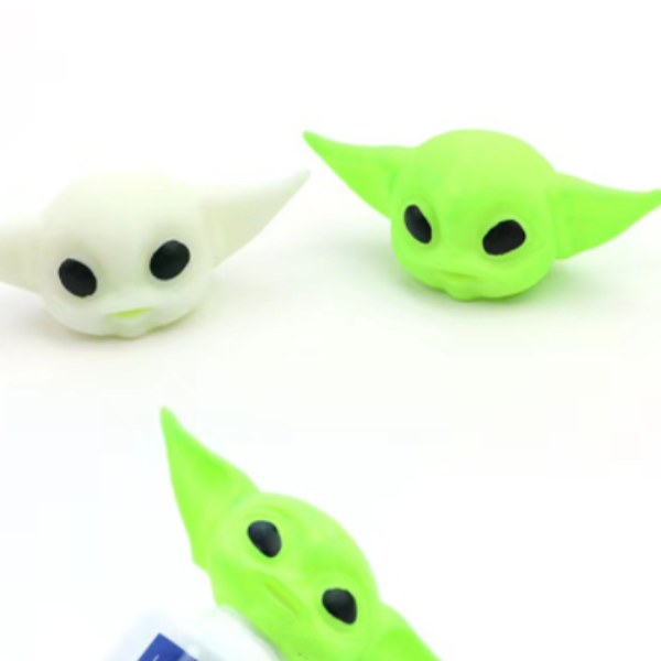 Baby Yoda Squeezing Toothpaste Artifact Cover