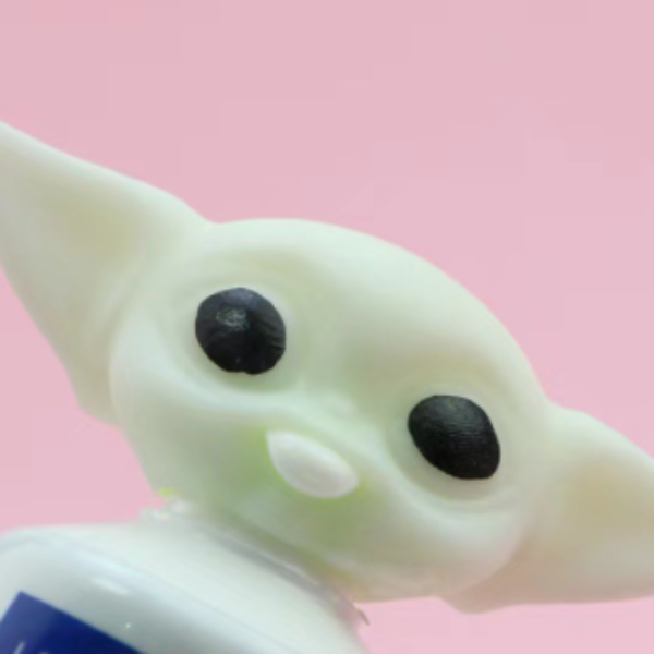 Baby Yoda Squeezing Toothpaste Artifact Cover