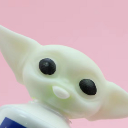 Baby Yoda Squeezing Toothpaste Artifact Cover